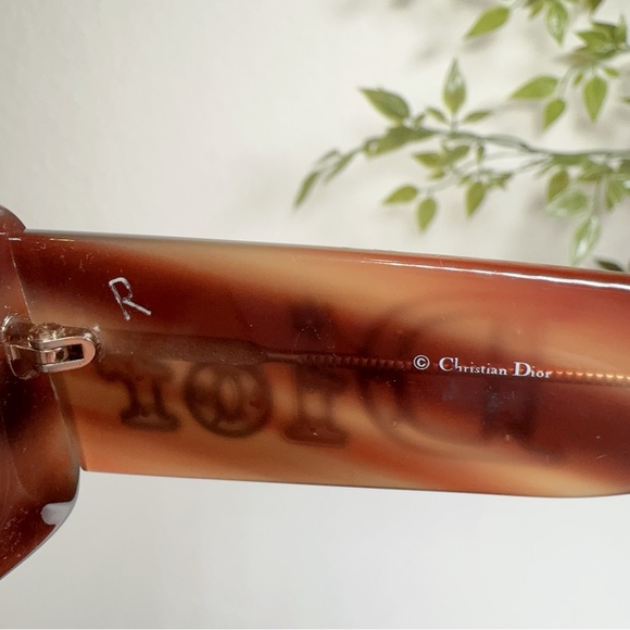 Preowned Authentic Christian Dior Aventura 2 Square Sunglasses Brown Big Logo - Picture 11 of 13